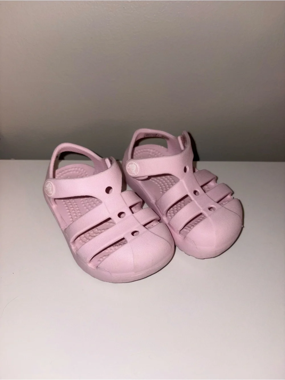 CROCS Toddler Pink Closed-Toe Swim Sandals